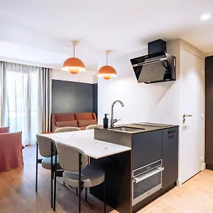 rockypop-grenoble-appartements.hotels-rhonealpes.com/